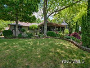 841 Dove Cove Road Burnsville NC 28714