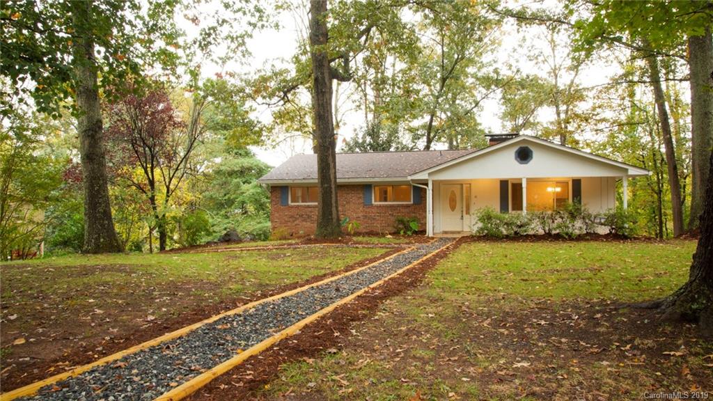 41 Captains Drive Candler NC 28715