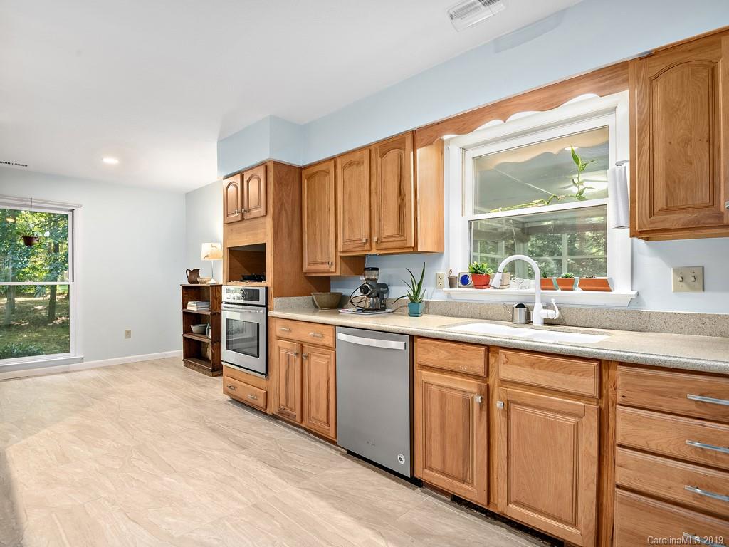 226 Wildflower Road Asheville NC 28804