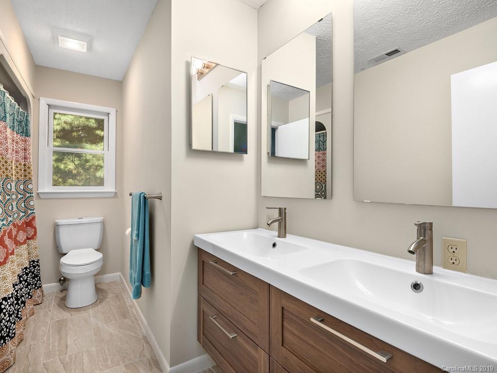 226 Wildflower Road Asheville NC 28804