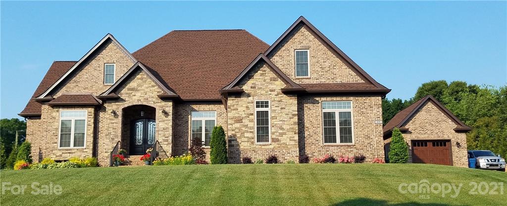 23 39th Avenue Drive NW Hickory NC 28601