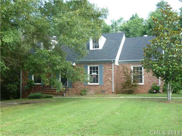 1421 Fox Run Drive Charlotte NC 28212