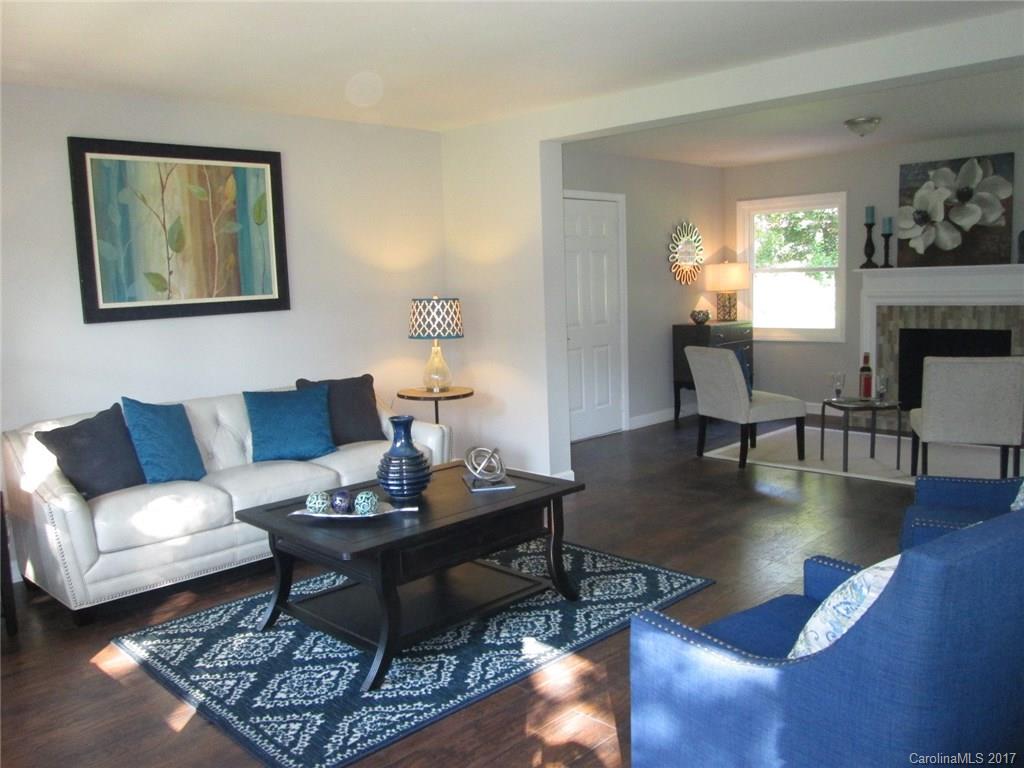 1445 Fox Run Drive Charlotte NC 28212