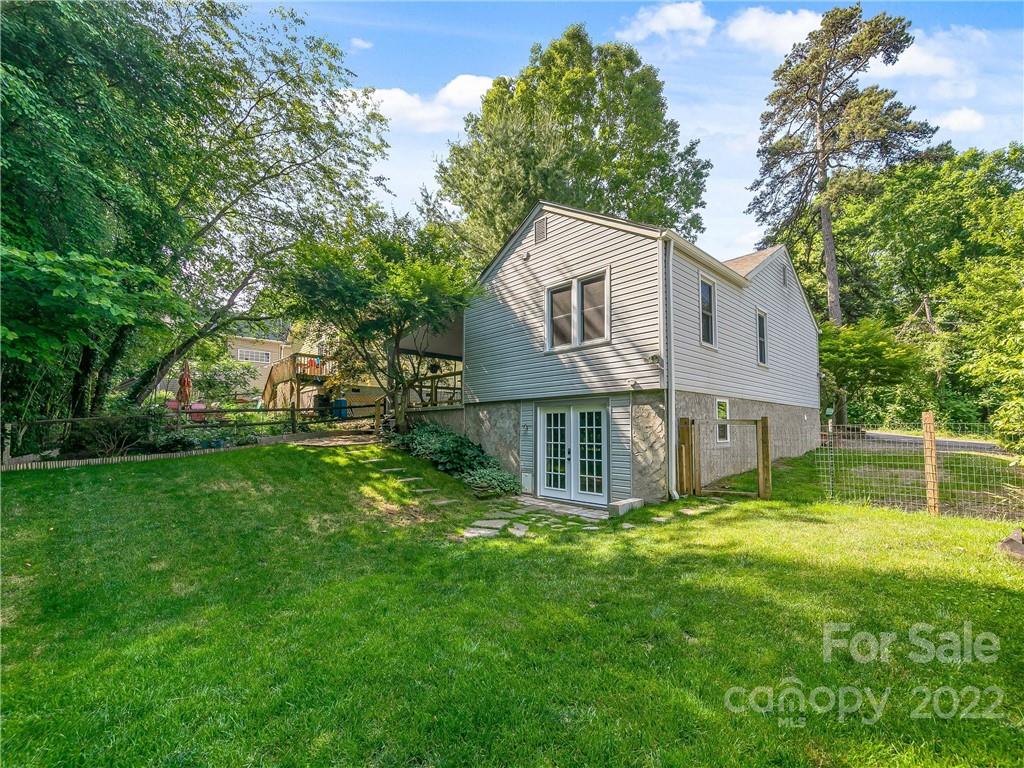 37 Wilmington Street Asheville NC 28806