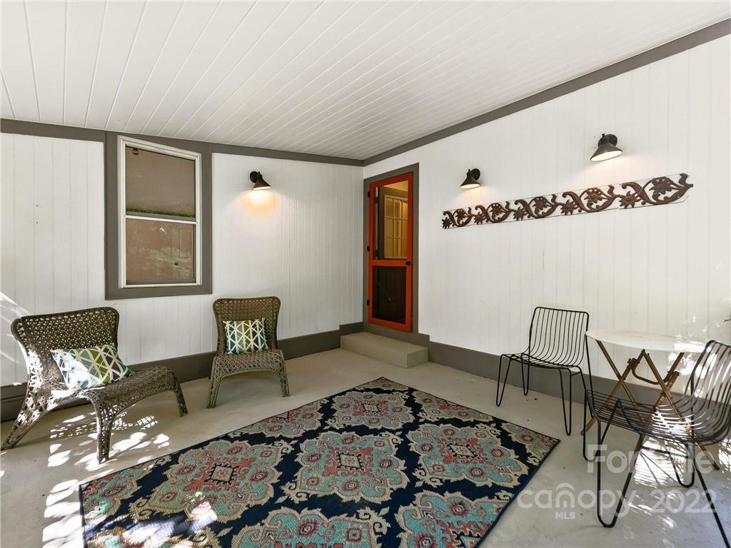 37 Wilmington Street Asheville NC 28806