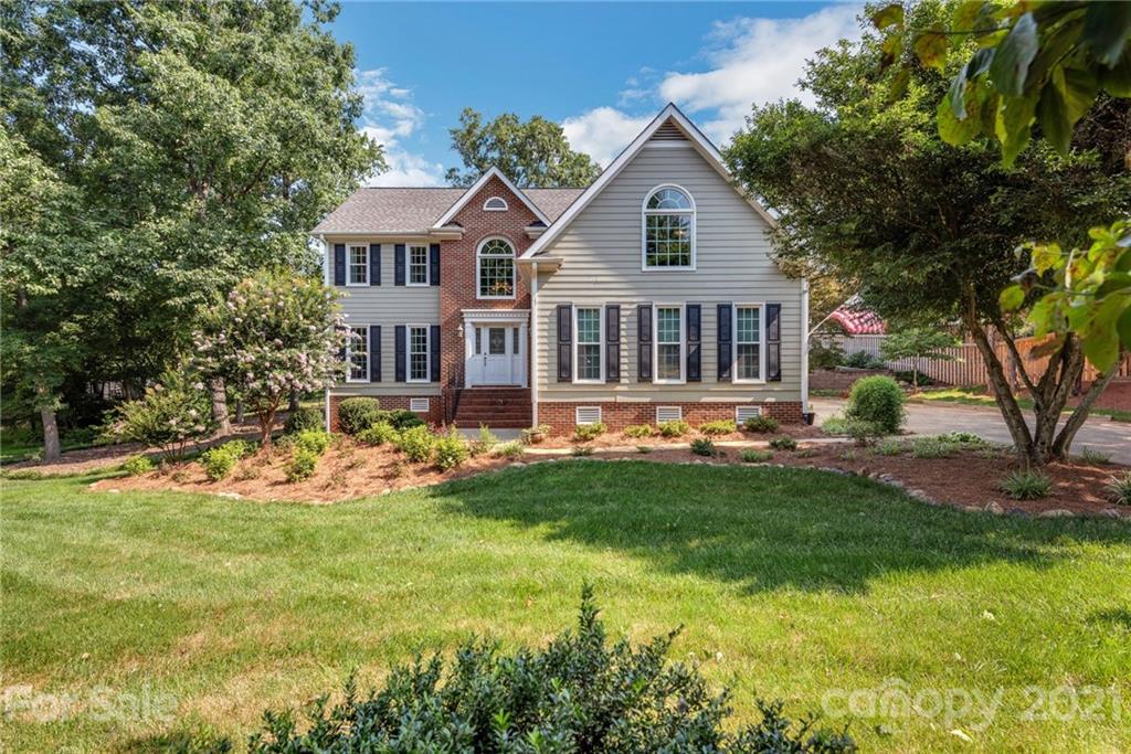 1038 Briarcliff Road Mooresville NC 28115