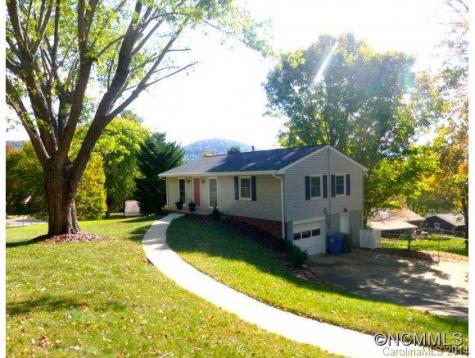 4 Hillview Circle Asheville NC 28805