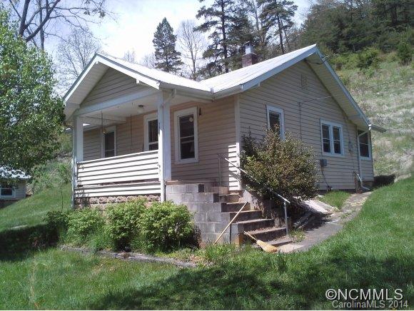 1957 Murray Road Canton NC 28716