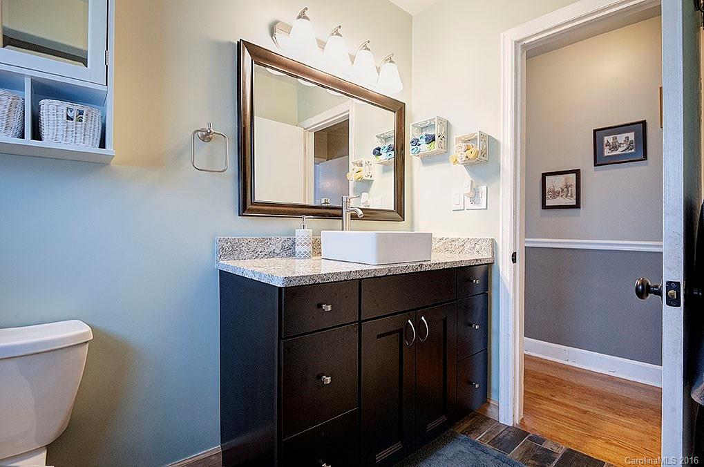 763 Asbury Road Candler NC 28715