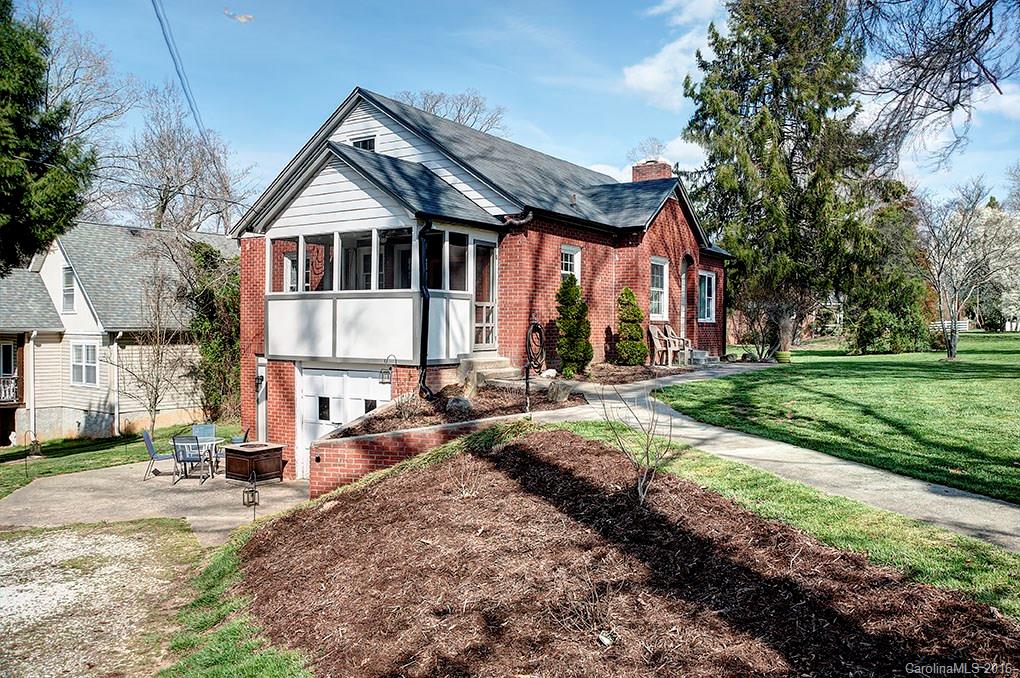 763 Asbury Road Candler NC 28715