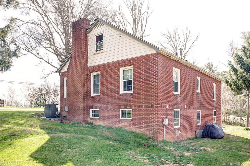 763 Asbury Road Candler NC 28715