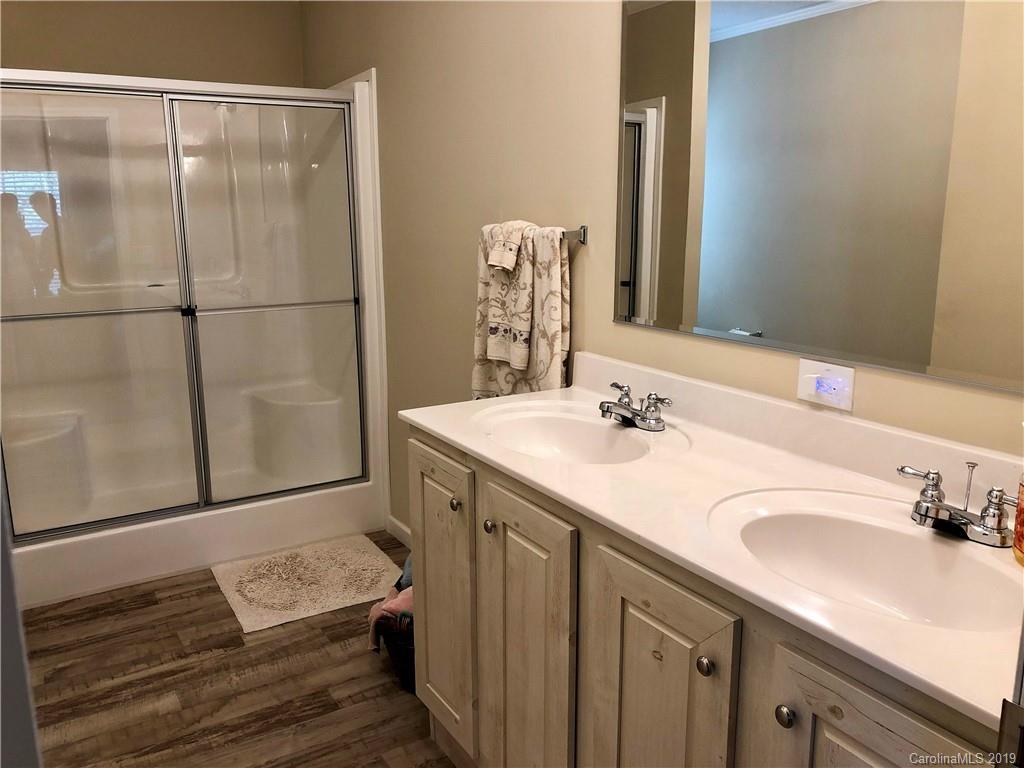 5 Mclean Road Weaverville NC 28787