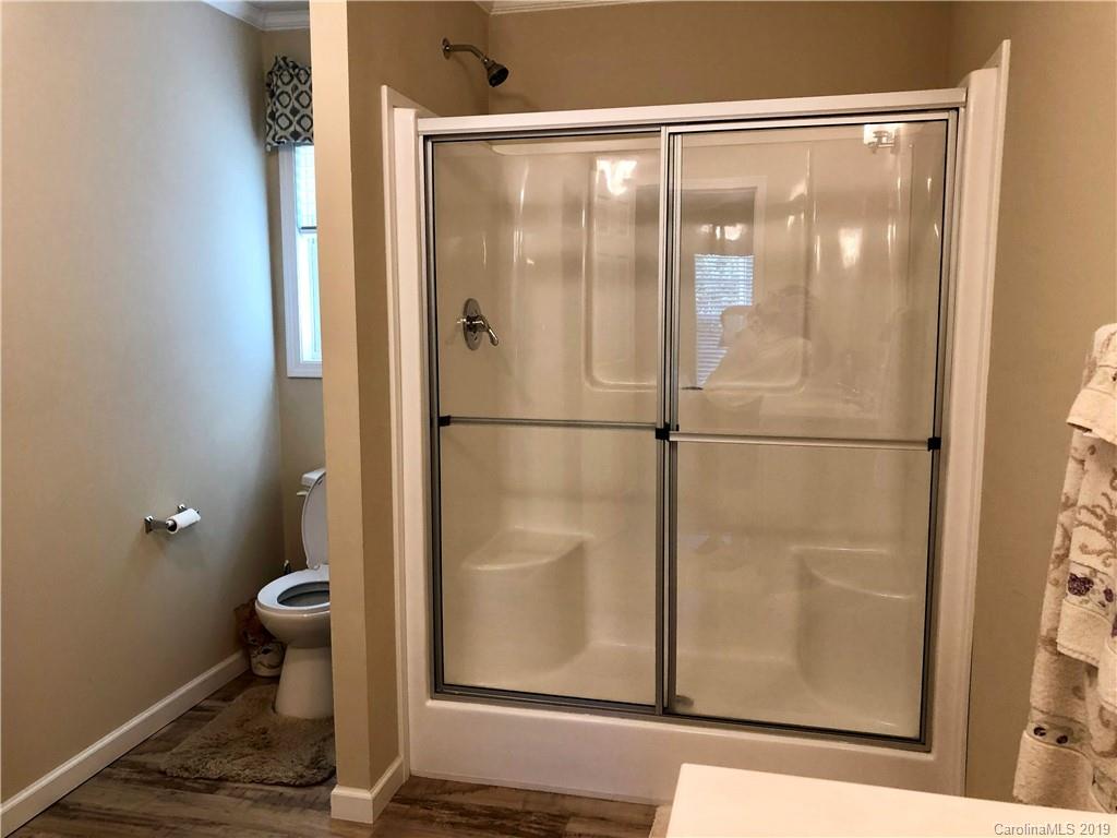 5 Mclean Road Weaverville NC 28787