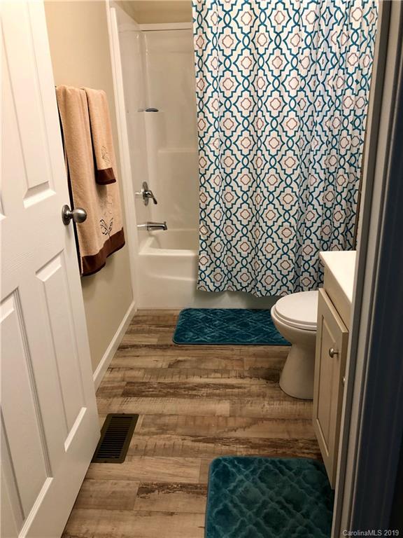 5 Mclean Road Weaverville NC 28787