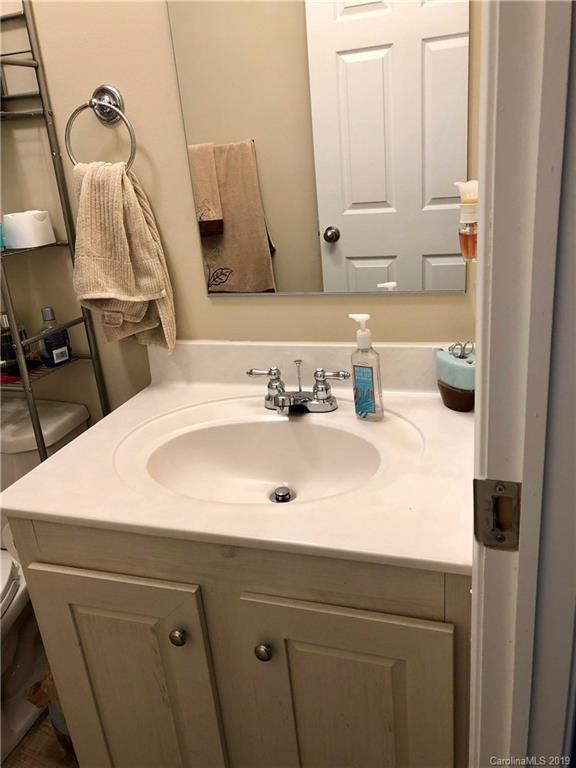 5 Mclean Road Weaverville NC 28787