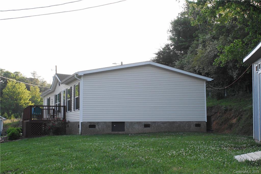 5 Mclean Road Weaverville NC 28787