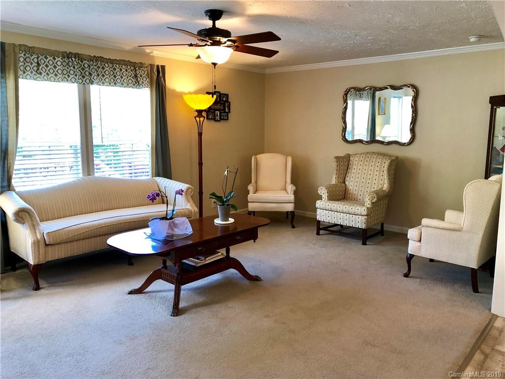 5 Mclean Road Weaverville NC 28787