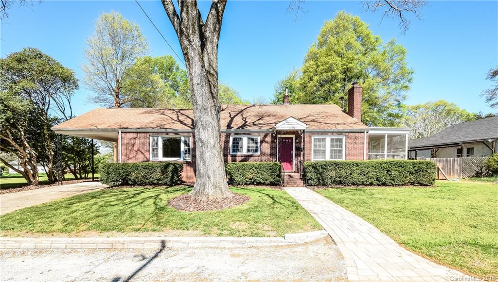 111 Charlotte Street Mooresville NC 28115