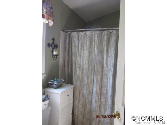 3 Bear Knoll Drive Asheville NC 28805