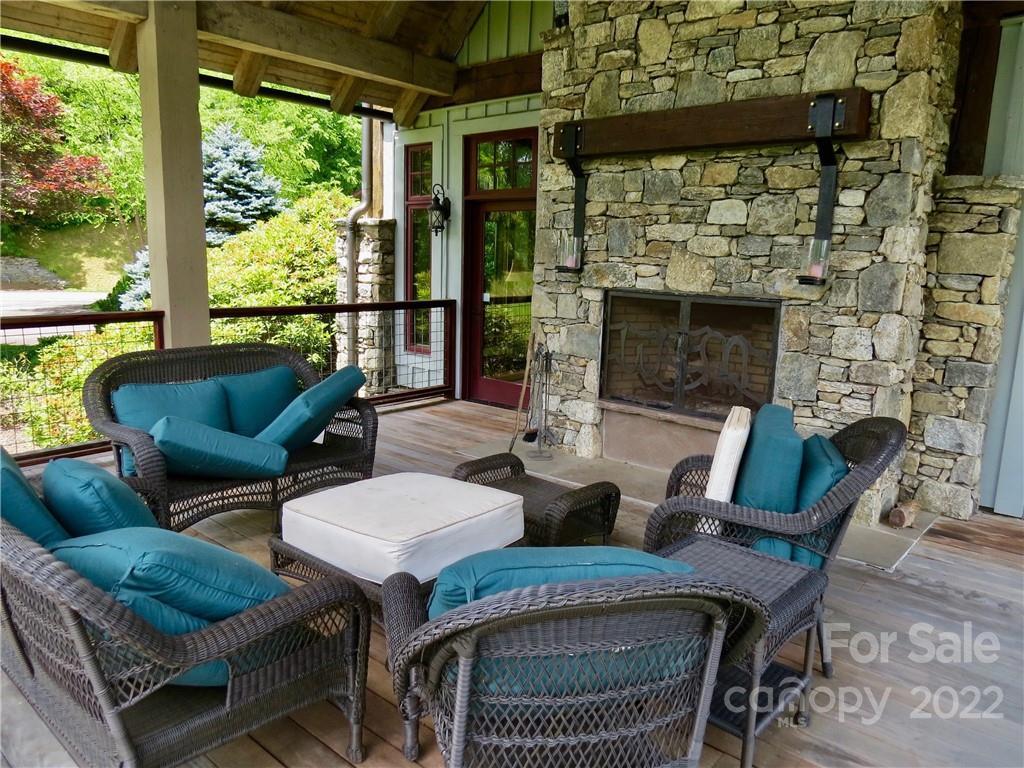 492 Freemont Drive Leicester NC 28748