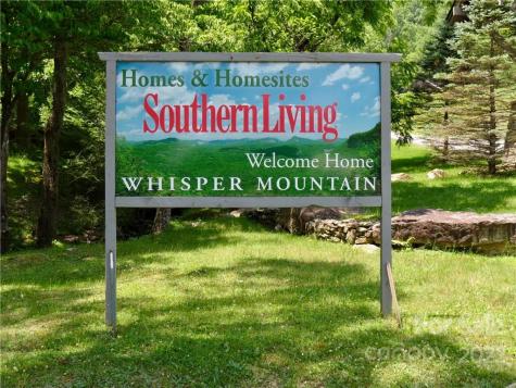 492 Freemont Drive Leicester NC 28748