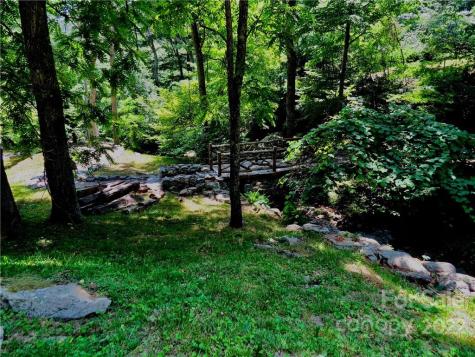 492 Freemont Drive Leicester NC 28748