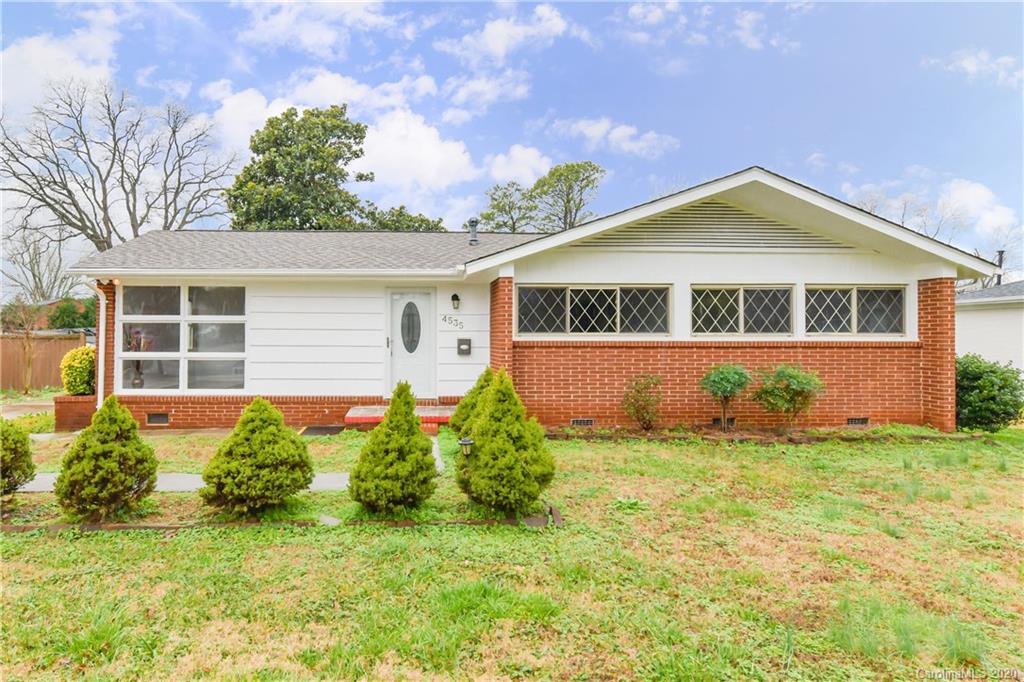 4535 Crestmont Drive Charlotte NC 28205