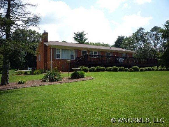 19 Boulder Drive Waynesville NC 28786