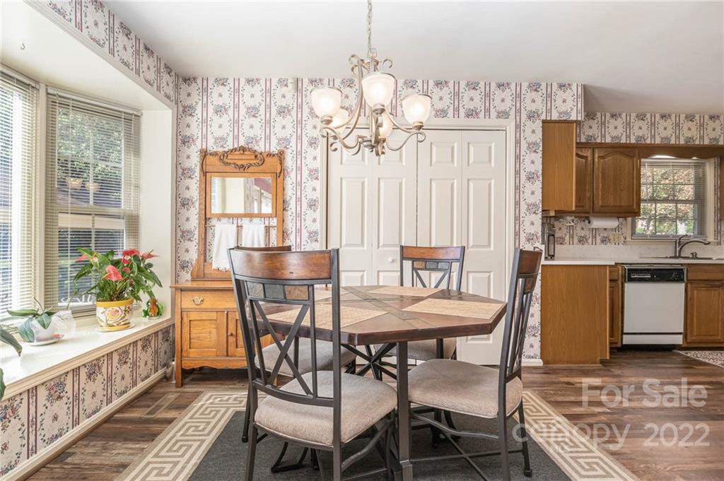 7538 Fox Hunt Road Charlotte NC 28212