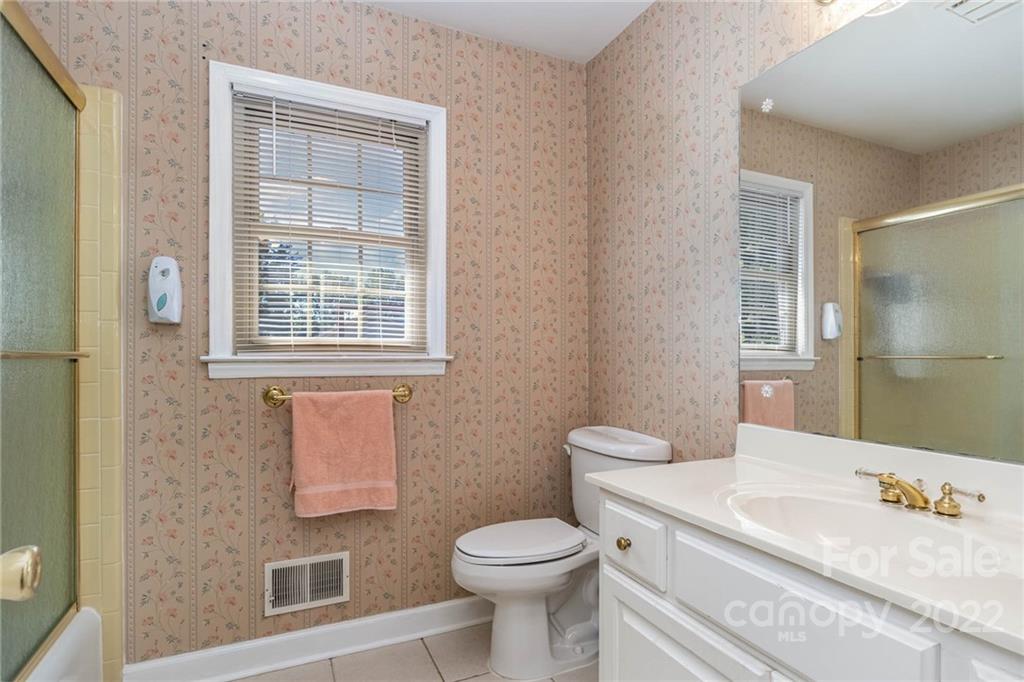 7538 Fox Hunt Road Charlotte NC 28212
