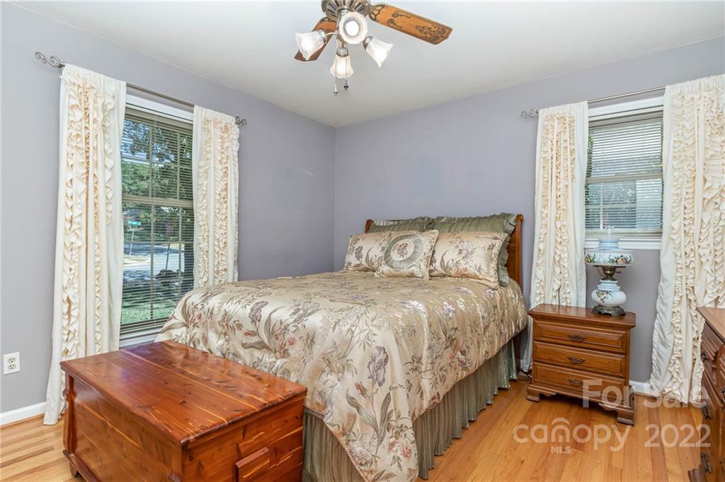 7538 Fox Hunt Road Charlotte NC 28212