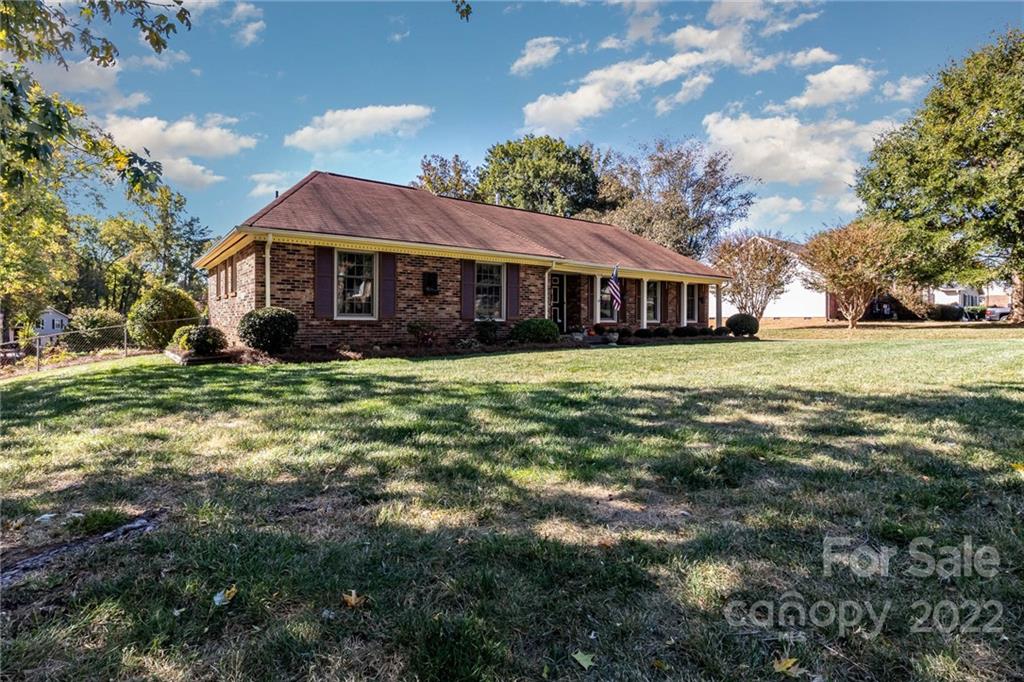 7538 Fox Hunt Road Charlotte NC 28212