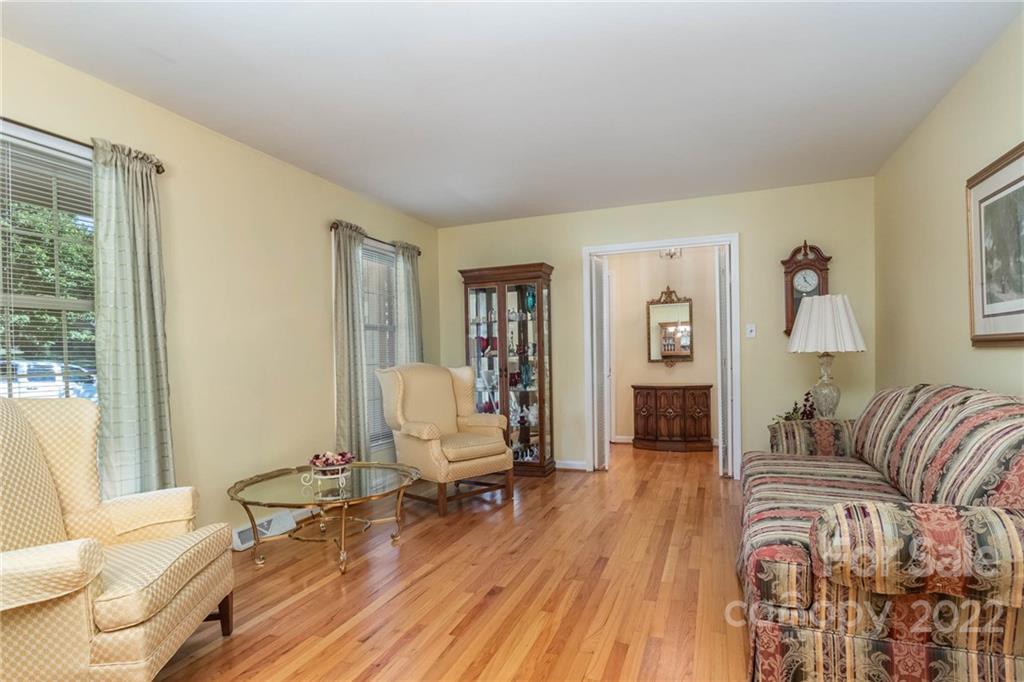 7538 Fox Hunt Road Charlotte NC 28212