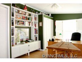 41 Kema Road Swannanoa NC 28778