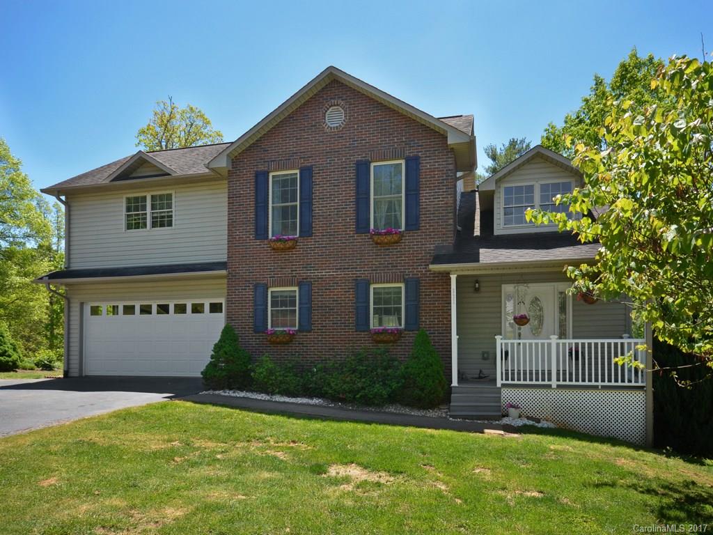 531 Brook Knoll Circle Weaverville NC 28787