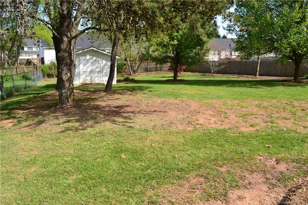 217 Scottlynn Drive Asheville NC 28806