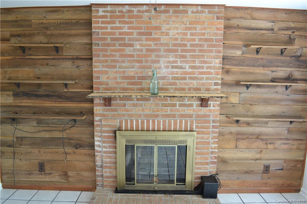 217 Scottlynn Drive Asheville NC 28806