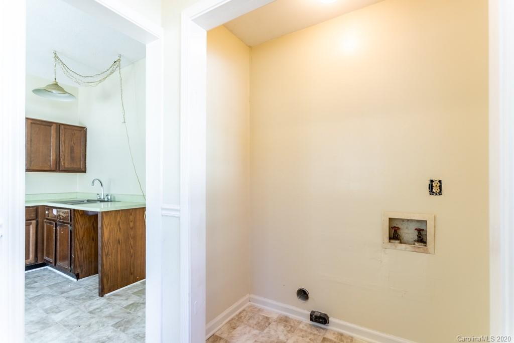 190 Walnut Street Arden NC 28704