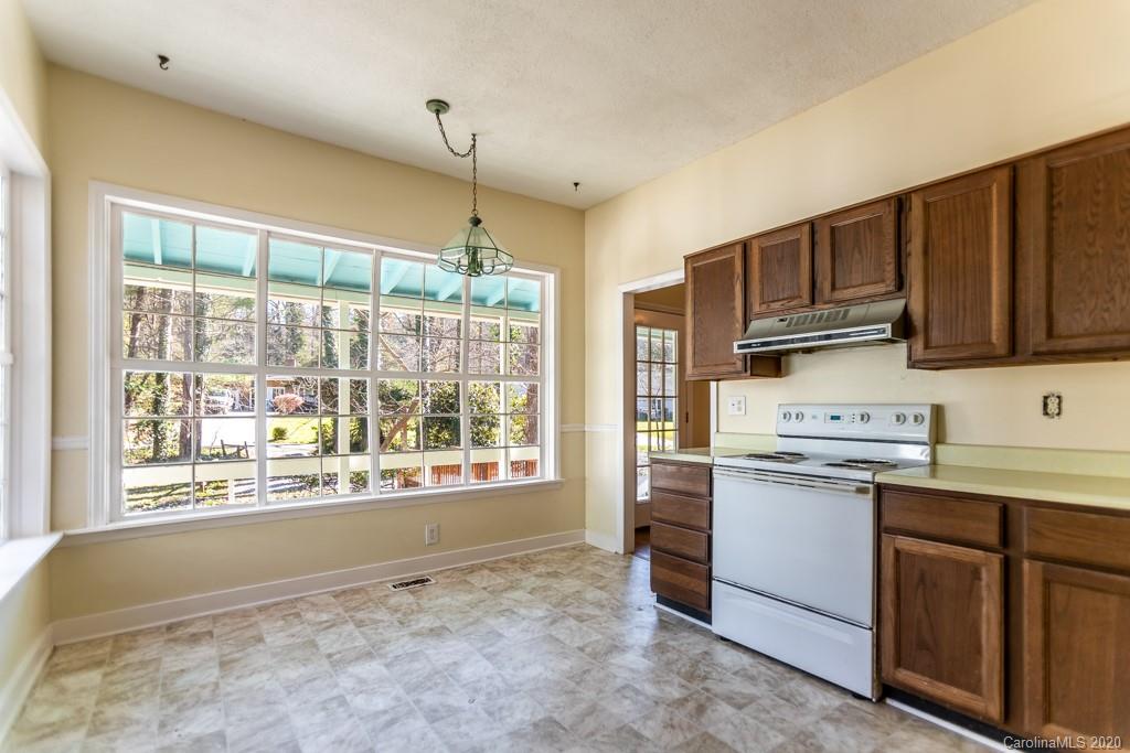 190 Walnut Street Arden NC 28704