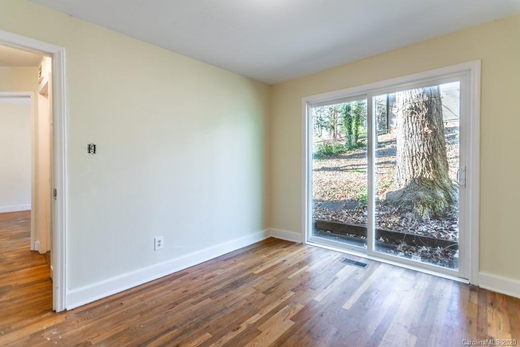 190 Walnut Street Arden NC 28704