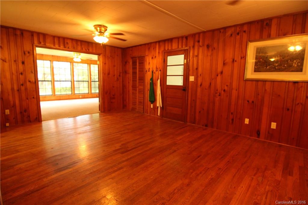 127 Temple Church Road Brevard NC 28712