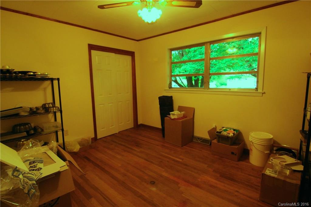 127 Temple Church Road Brevard NC 28712