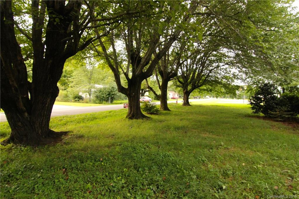 127 Temple Church Road Brevard NC 28712