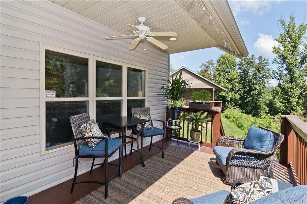 18 Birdsong Lane Candler NC 28715