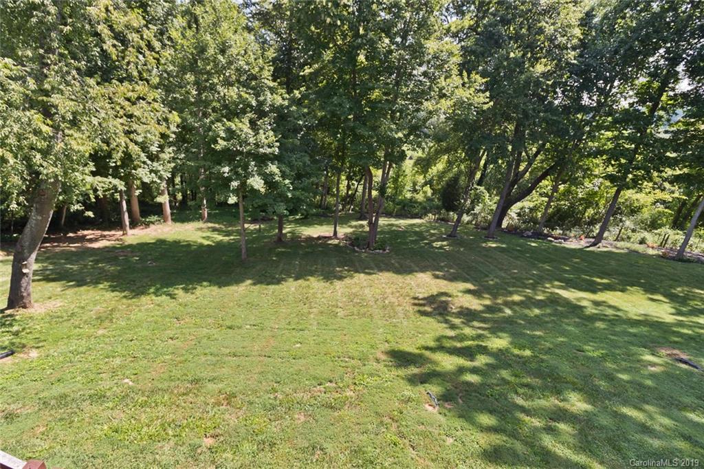 18 Birdsong Lane Candler NC 28715