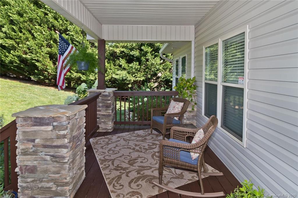 18 Birdsong Lane Candler NC 28715