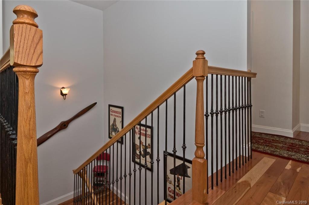 18 Birdsong Lane Candler NC 28715