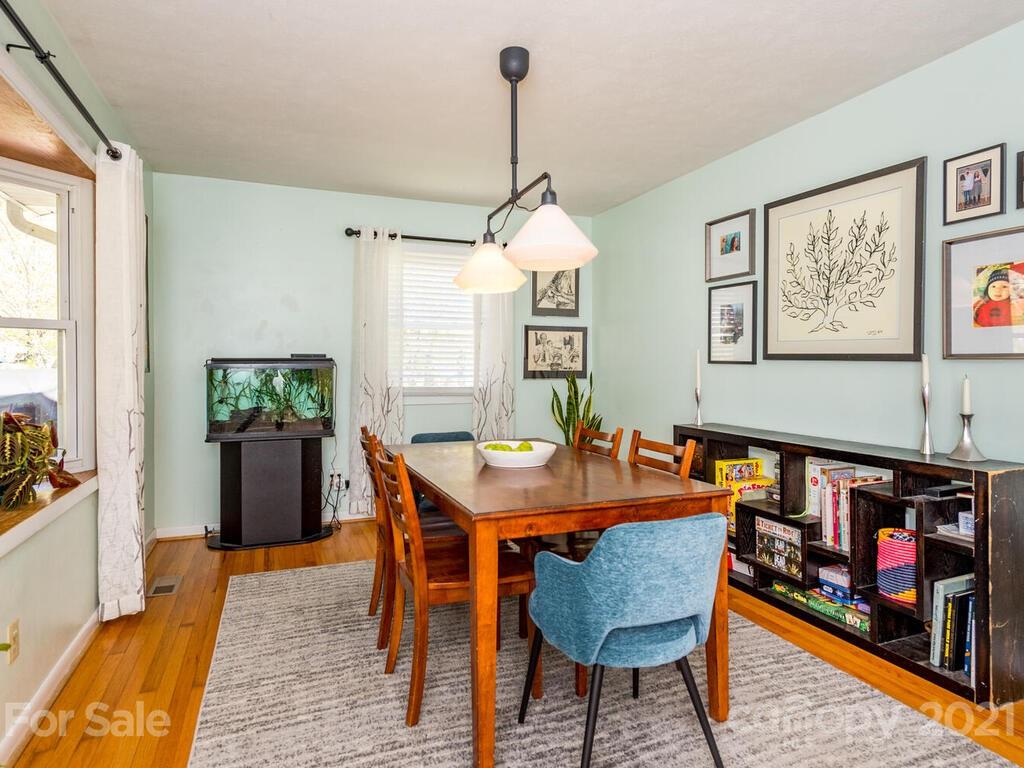 69 Cub Road Asheville NC 28806