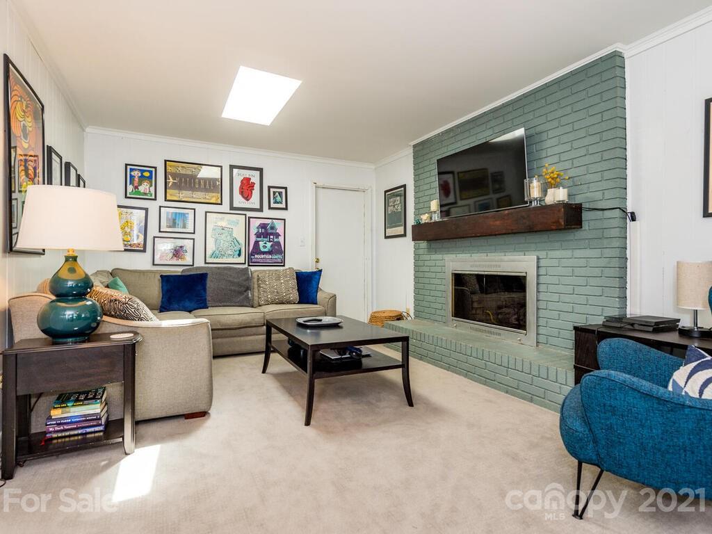 69 Cub Road Asheville NC 28806