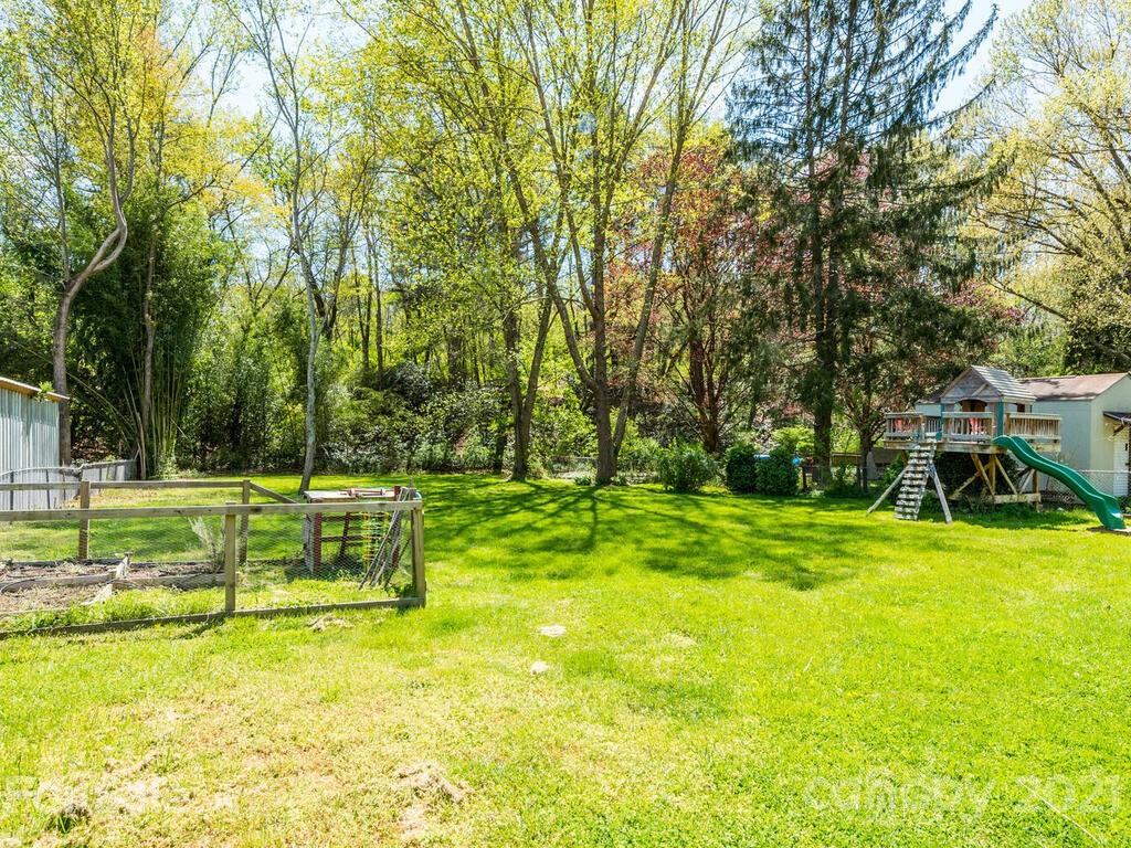 69 Cub Road Asheville NC 28806